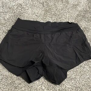 Lulu crossover Hotty hots